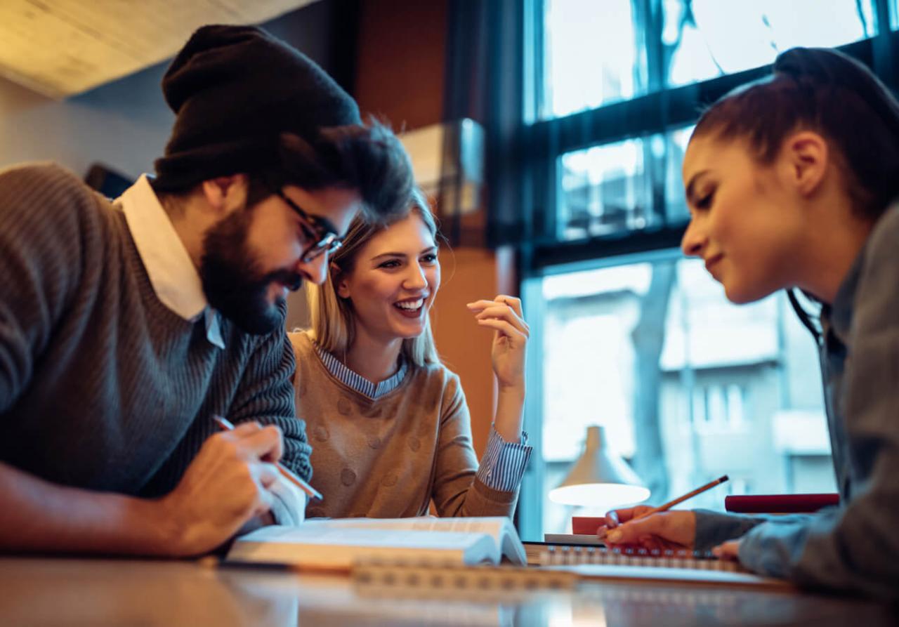 How to Take Effective Notes (Guide) - Paperlike How to Take Effective Notes (Guide) - Paperlike