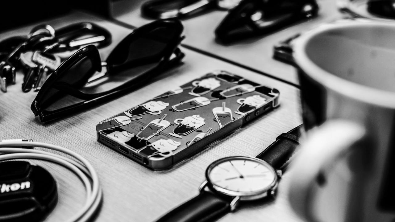 Understanding Digital Distractions: An Introduction - The Study Coach Understanding Digital Distractions: An Introduction - The Study Coach