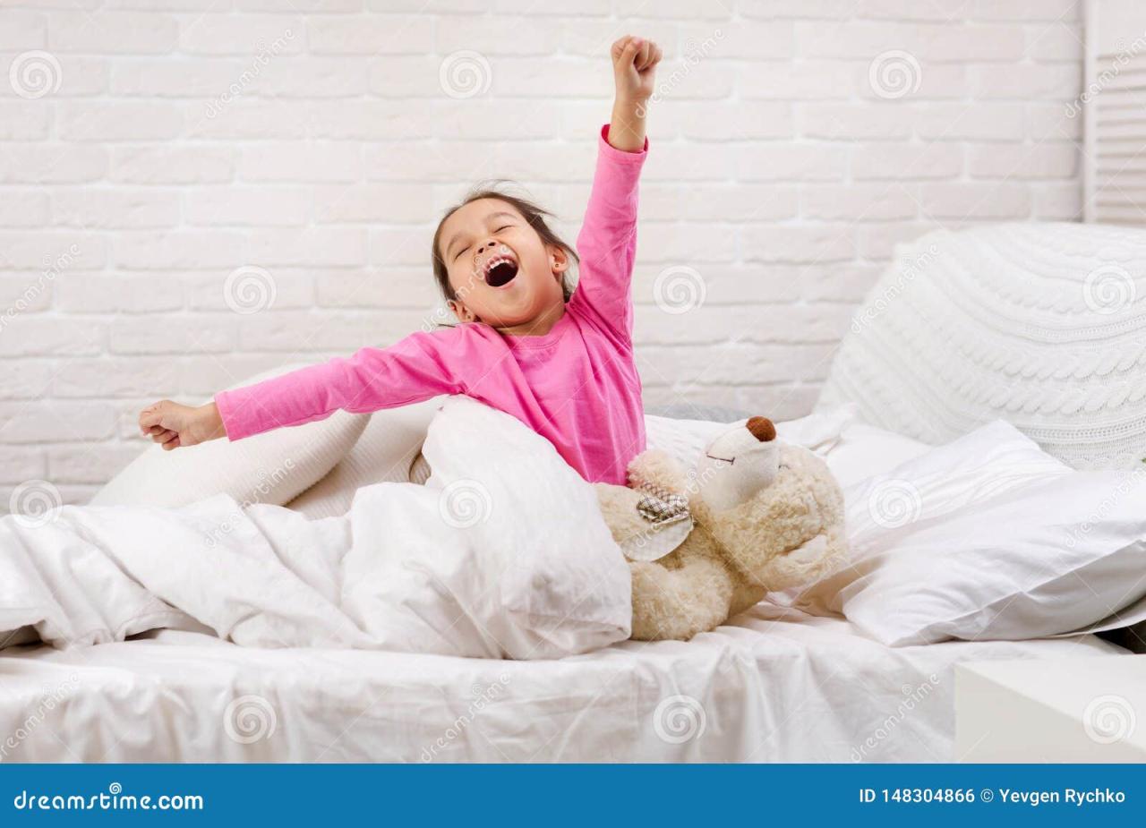 America Begins to Wake Up: An Inspiring Journey of Transformation America Begins to Wake Up: An Inspiring Journey of Transformation